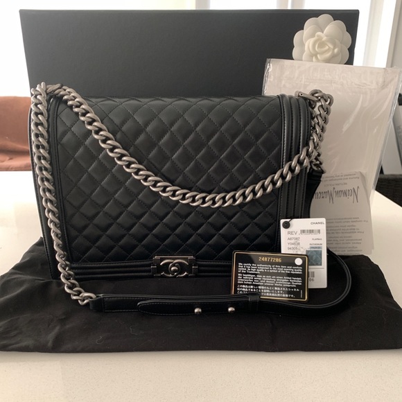 CHANEL Handbags - Chanel Large Boy Black Bag